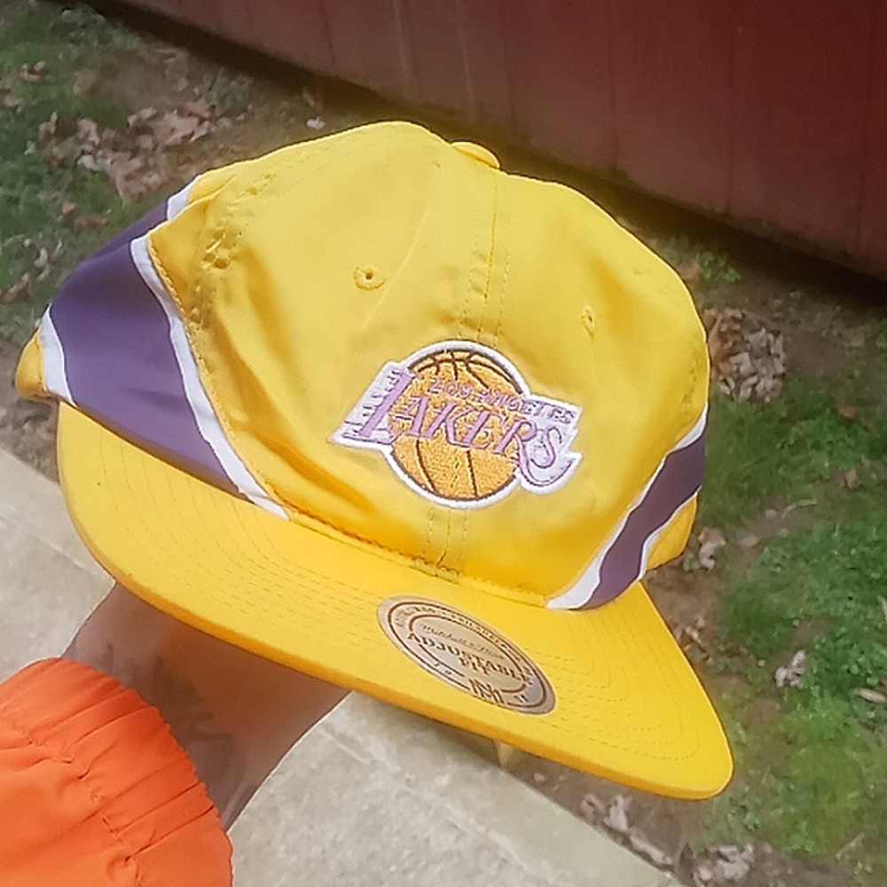Mitchell & Ness Los Angeles Lakers Nylon Baseball Hat